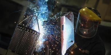 sanayide-verimlilik-artti-calisan-basina-uretim-yuzde-43-yukseldi