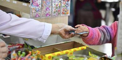 ogrencilere-2-bin-lira-kantin-destegi-vali-gul-detaylari-acikladi