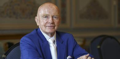 borsa-istanbula-yatirimlariyla-biliniyordu-dunyaca-unlu-yatirimci-mark-mobius-hayatini-kaybetti