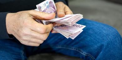 son-dakika-haberi-emekli-ve-memur-maaslarinda-kritik-tahmin-yeni-rakamlar-ortaya-cikti