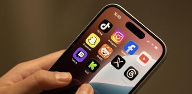 abdde-metaya-tarihi-ceza-facebook-ve-instagrama-kisitlama-geliyor