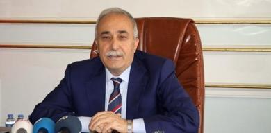 ahmet-esref-fakibaba-iyi-parti-ve-ankara-milletvekilliginden-istifa-etti