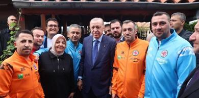 cumhurbaskani-erdogan-fatihte-istanbul-kastamonuspor-yonetimini-kabul-etti