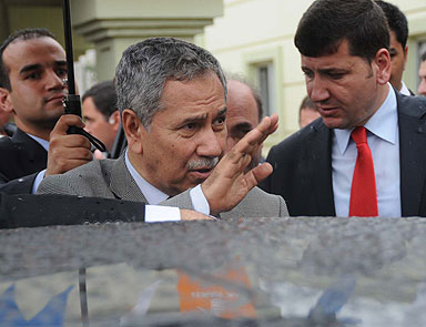 Arınç açıkladı: İrticai vakıflar açılacak