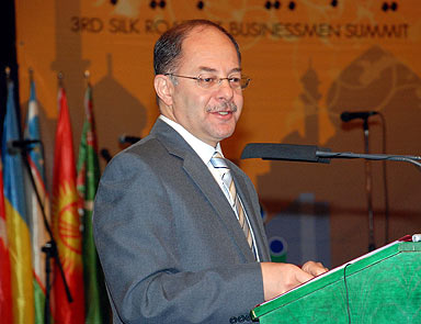 Hükümet kürtaj yasasında kararlı