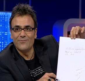 Mesut Yar, Yüksel Aksuya öyle bir imza attırdı ki...