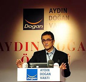 Nuri Bilge Ceylan, Aydın Doğan Ödülünü aldı