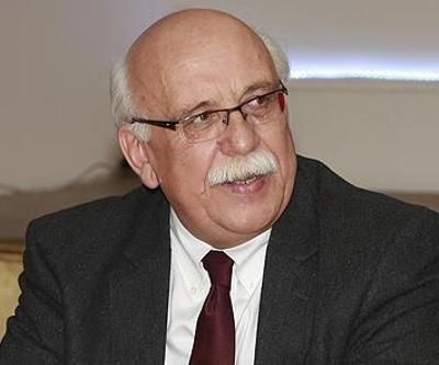 Nabi Avcının çarşaflı öğretmen endişesi