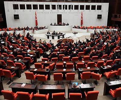 Kadın ve erkek vekiller ayrı toplantı yapmalı