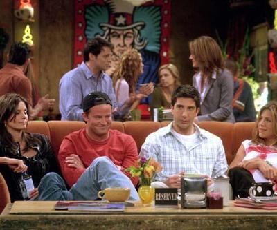 20. yıl şerefine Friends kafesi açıldı