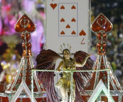 Rio Karnavalında renkli görüntüler