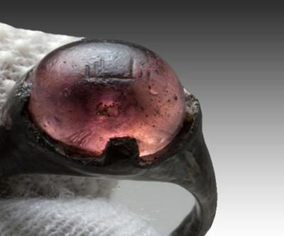 1200 yıllık Viking yüzüğünde Allah yazısı