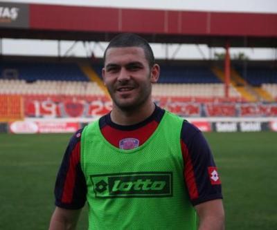 Mersin İdmanyurdulu genç futbolcu kansere yakalandı