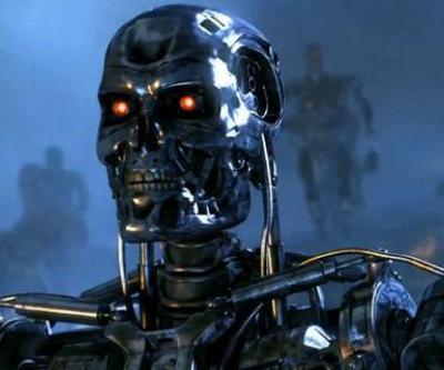 Bilim adamları Terminator’ları istemiyor