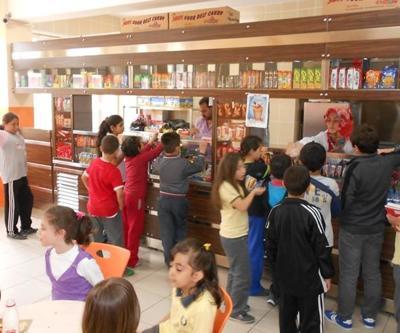 Kantinlerde gazlı içecek ve cips yasak
