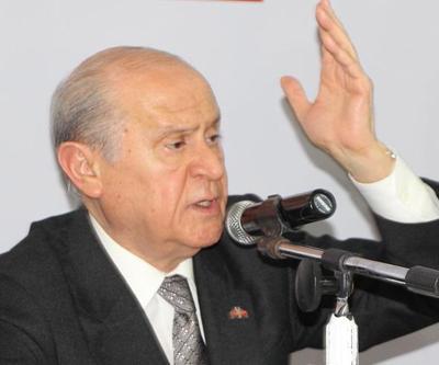 Bahçeli: Parise ağlaşanlar, Türkmen kıyımına susuyor