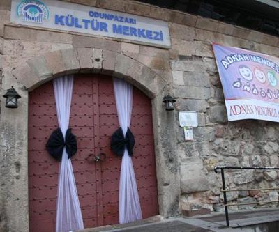 Odunpazarındaki kültür merkezi tartışmasına validen yanıt
