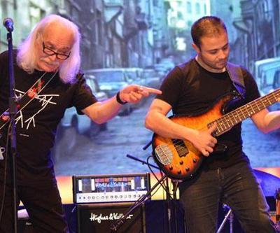 Cahit Berkay 50. sanat yılını kutladı