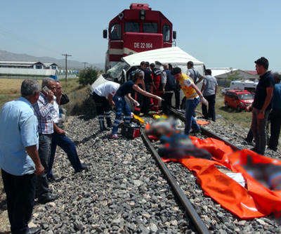 Elazığda feci kaza: 9 ölü