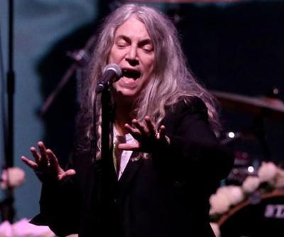 Patti Smith İstanbulda hayranlarını büyüledi