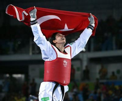 Pes etmeyen Nur Tatar bronzu aldı
