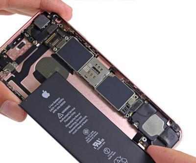 iPhone 6s batarya sorunu daha fazla cihazı etkileyecek