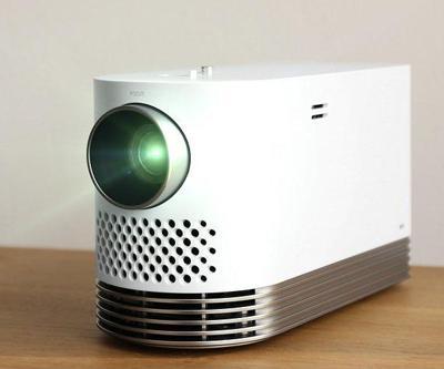 Ev sinemasına özel LG ProBeam lazer projektör