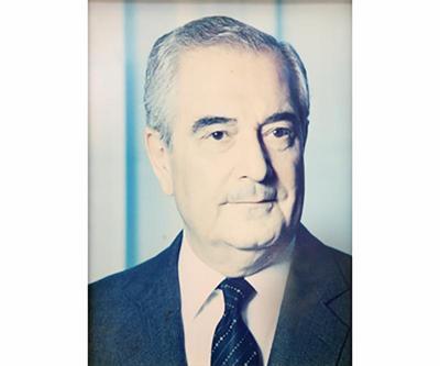Turgut Özalın ilk Dışişleri Bakanı Vahit Halefoğlu vefat etti