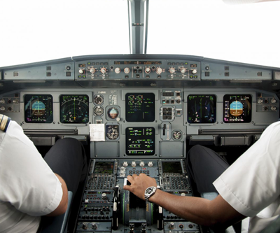 Singapur Havayolları pilotu Ataköydeki otel odasında ölü bulundu