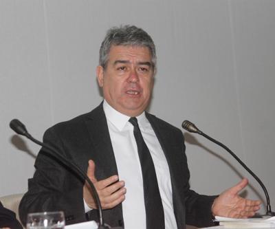 Prof. Dr. Süheyl Batum: Yeni anayasa haince bir anayasadır
