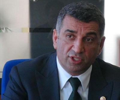 CHPli Erol: Tuncelide barajlar durdurulsun diye Başbakanı karşıladım