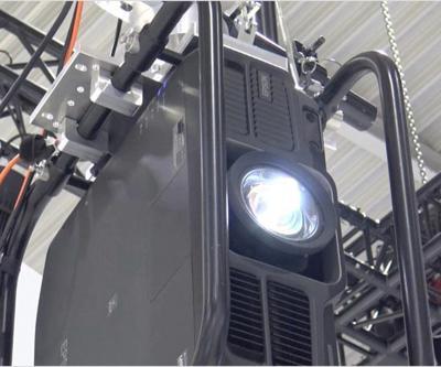 En parlak 3LCD lazer projektörü: Epson EB-L25000U