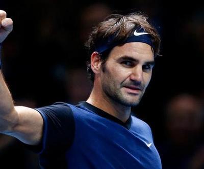 Federer toprak korta dönüyor