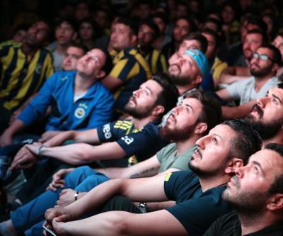 Türkiye Fenerbahçenin şampiyonluğunu böyle kutladı