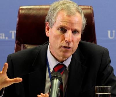 Robert Ford: Trumpın PYDye silah verme kararı aptalca