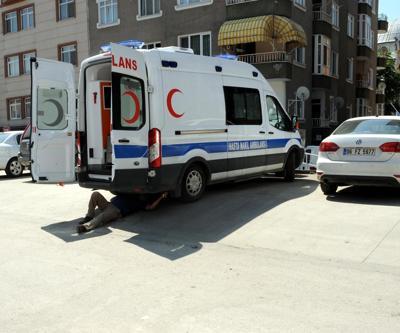 Ambulanstan gelen ses polisi alarma geçirdi