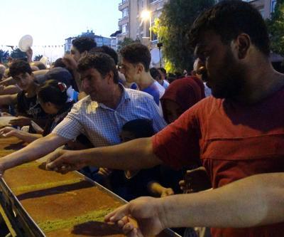 1,5 ton künefe 20 dakikada bitti
