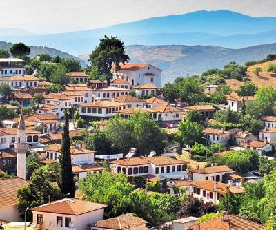 Şirincede Matematik Köyü dahil 128 yapı yıkılacak