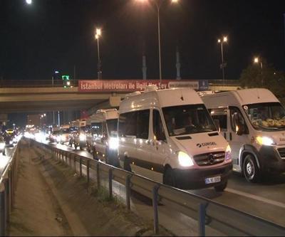Servisçiler D-100 Karayolunda eylem yaptı