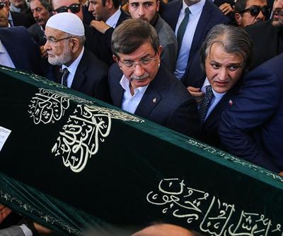 Lütfi Kibiroğlunun cenaze namazında izdiham yaşandı