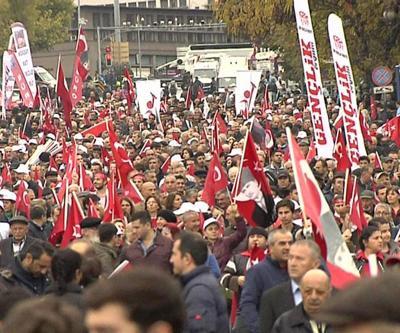 1. Meclisten Anıtkabire CHP yürüyüşü