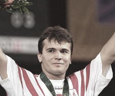 Naim Süleymanoğlu kimdir