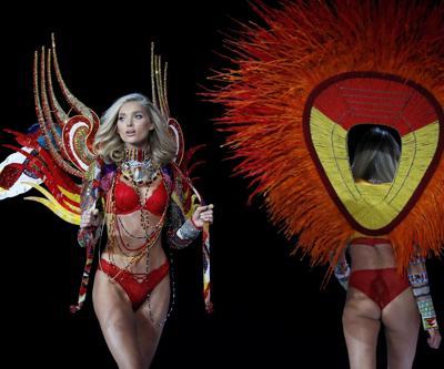 Victoria’s Secret şovu Şangayda düzenlendi
