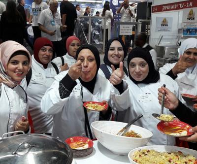 Türk bulguru, Filistinli ve İsraillileri aynı sofrada buluşturdu