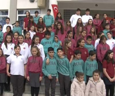 Bu okulda 30 ikiz, 1 üçüz var