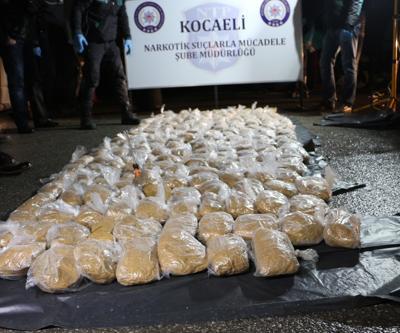 Minibüsün her köşesine uyuşturucu zulalamışlar
