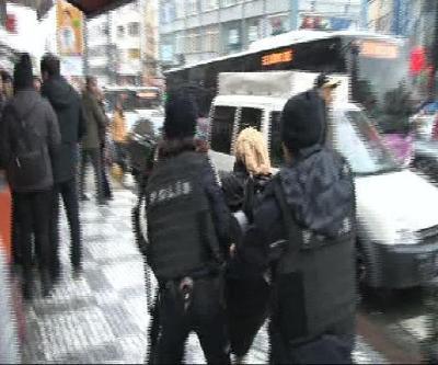 İstanbulda Afrin protestosuna polis müdahalesi: Çok sayıda gözaltı var