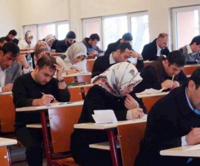AÖF sınavı saat kaçta AÖF soruları cevapları ne zaman yayınlanacak