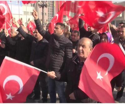 Ankarada Afrin harekatına için bayrak dağıtıldı
