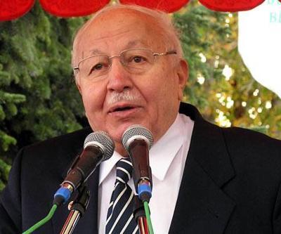 Necmettin Erbakanın bilinmeyen hikayesi: Kendini odaya kilitledi
